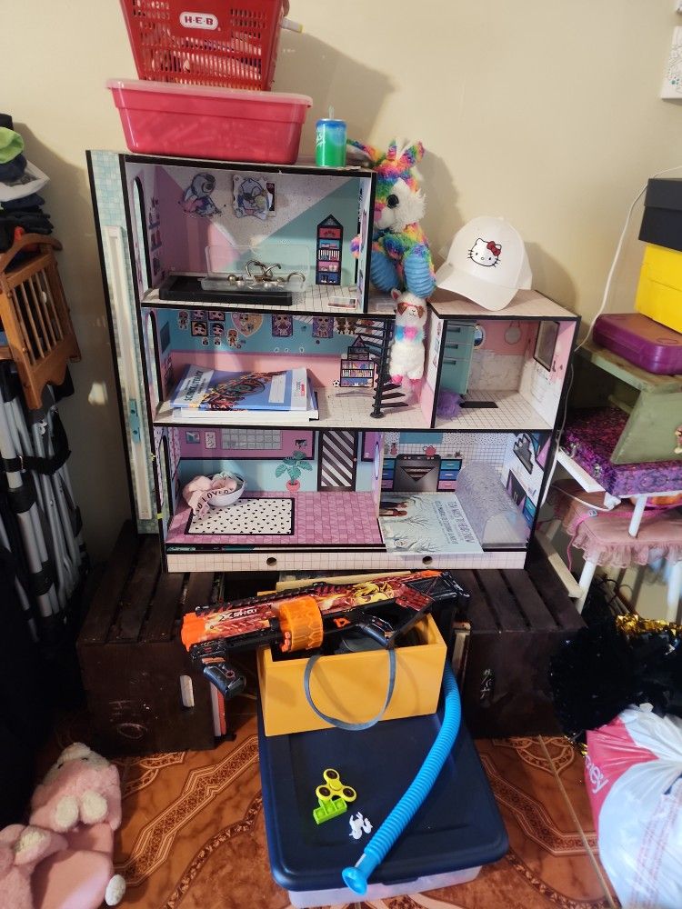 Lol Doll House  