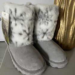 New! Bearpaw  Little Girls Winter Boots! US Size 9 EU 26