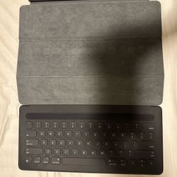 Apple Smart Keyboard Folio for iPad Pro 12.9-inch (1st/2nd Gen)