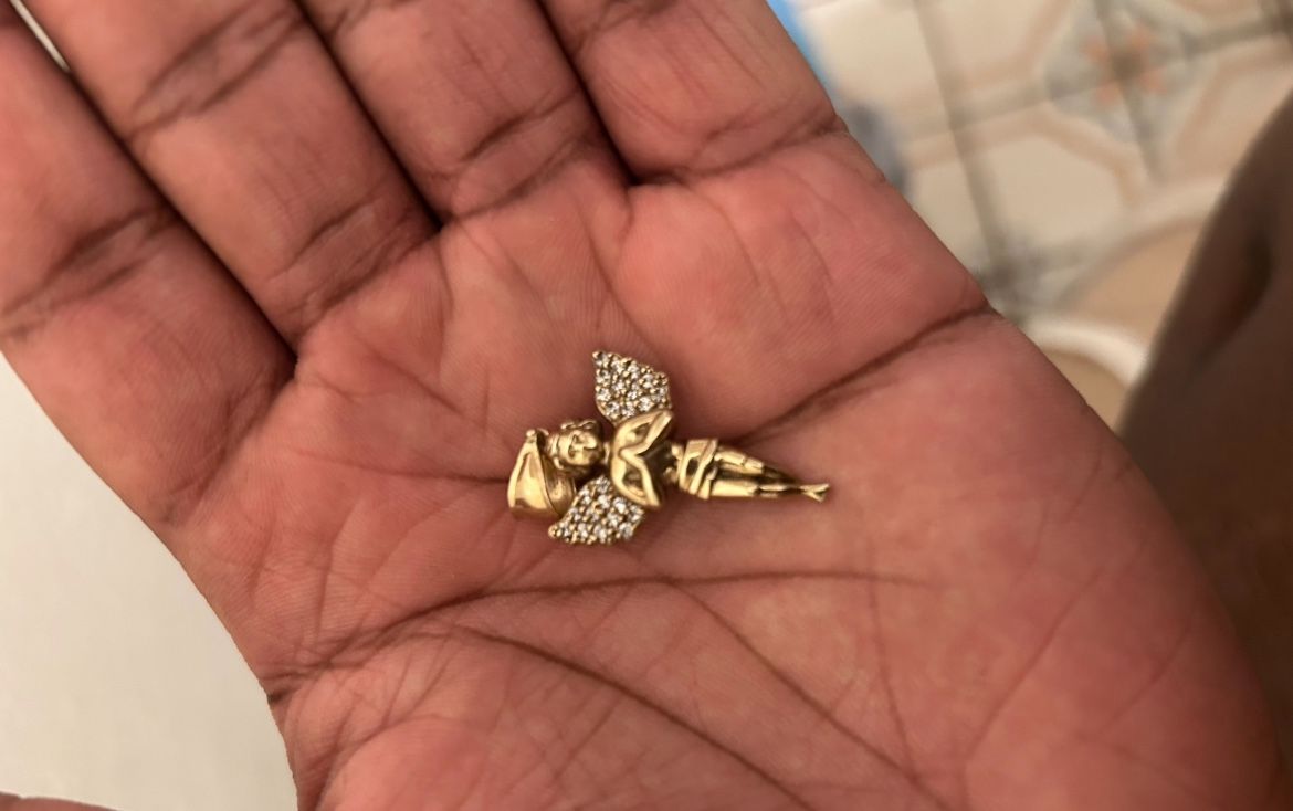 10k Gold Angel Pendant With Diamonds Stamped