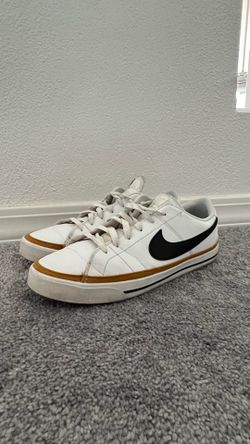 NIKE Court Legacy - Men’s size 11.5