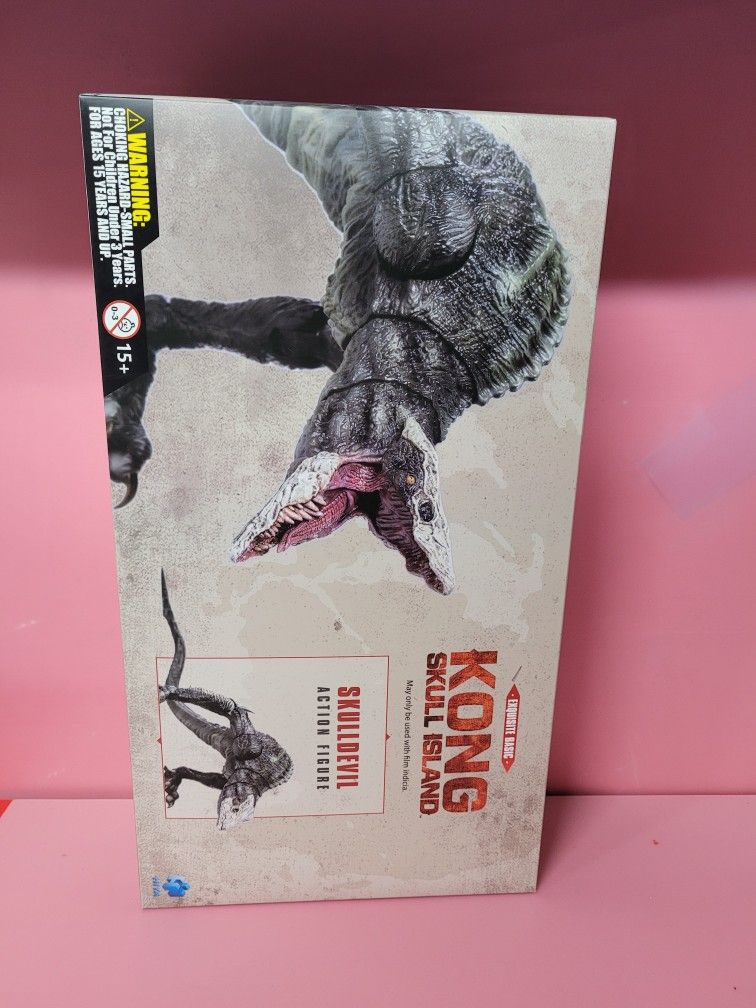 HIYA Toys SKULL CRAWLER