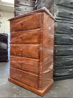 Five drawers dresser