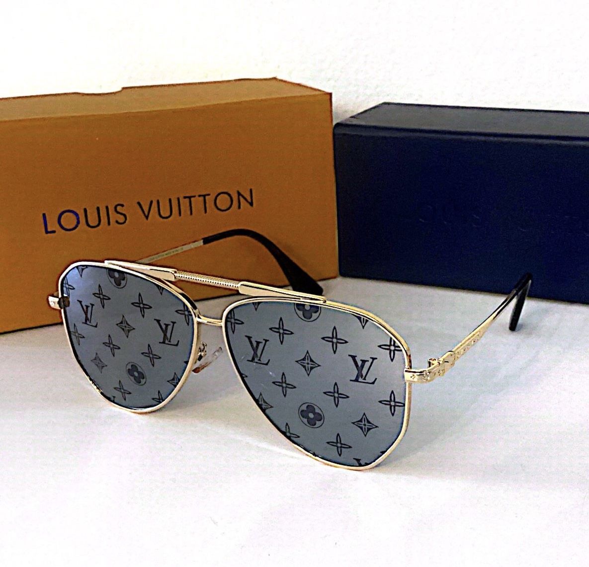 New Louis Vuitton Sunglasses for Sale in Anaheim, CA - OfferUp