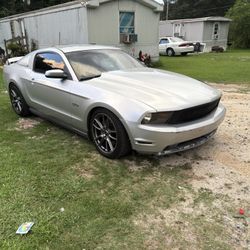 2011 Ford Mustang