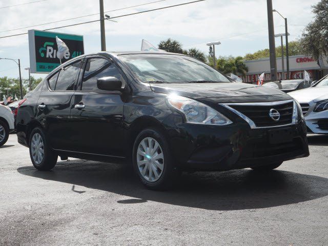 2017 Nissan Versa Sedan