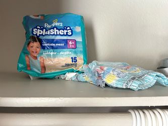 Swims diapers
