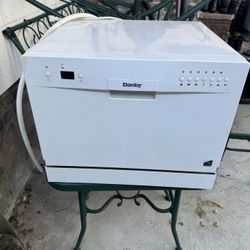 Table Top/Compact Dishwasher