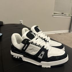 Louis Vuitton Trainer Sneakers Size 12 Mens
