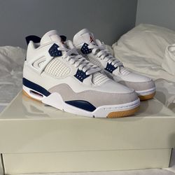 Jordan 4 SB Navy