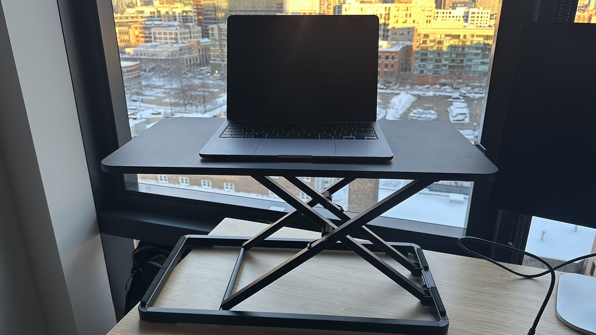 Laptop/Keyboard Adjustable Riser