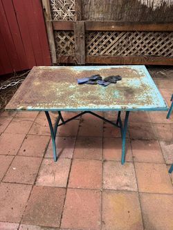 Vintage Metal Outdoor Table and chairs