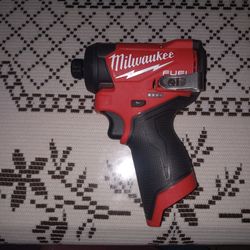 New Milwaukee M12 Fuel 1 /4 Hex Impact Tool Only