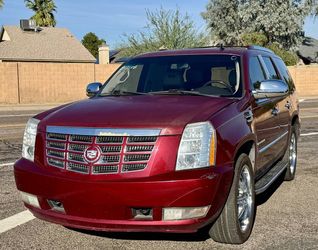 🚨 Auction this Saturday - 2011 Cadillac Escalade Luxury 4 Door SUV