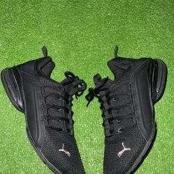 Women’s Shoes Size 10 