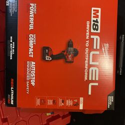 M18 Fuel Hammer Drill Kit Nuevo 
