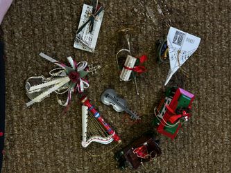 Selling As Lot Holiday Ornaments
