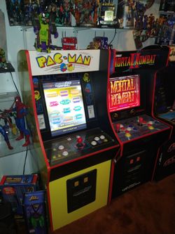 Arcade 1up  2 maquinas pacman I mortal Kombat en perfect estado
