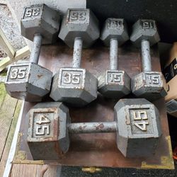 Dumbbell