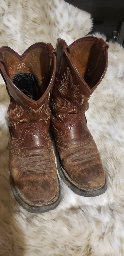 Mens Boots 8