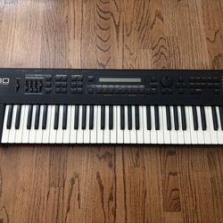 Roland XP-30