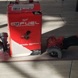 milwaukee m12 fuel 3 compact cut off tool