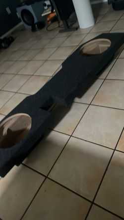 Speaker case