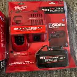 Milwaukee M18 18-Volt Lithium-Ion REDLITHIUM FORGE Starter Kit with 8.0Ah Battery and Rapid Charger And Xc5.0 Battery With Charger 