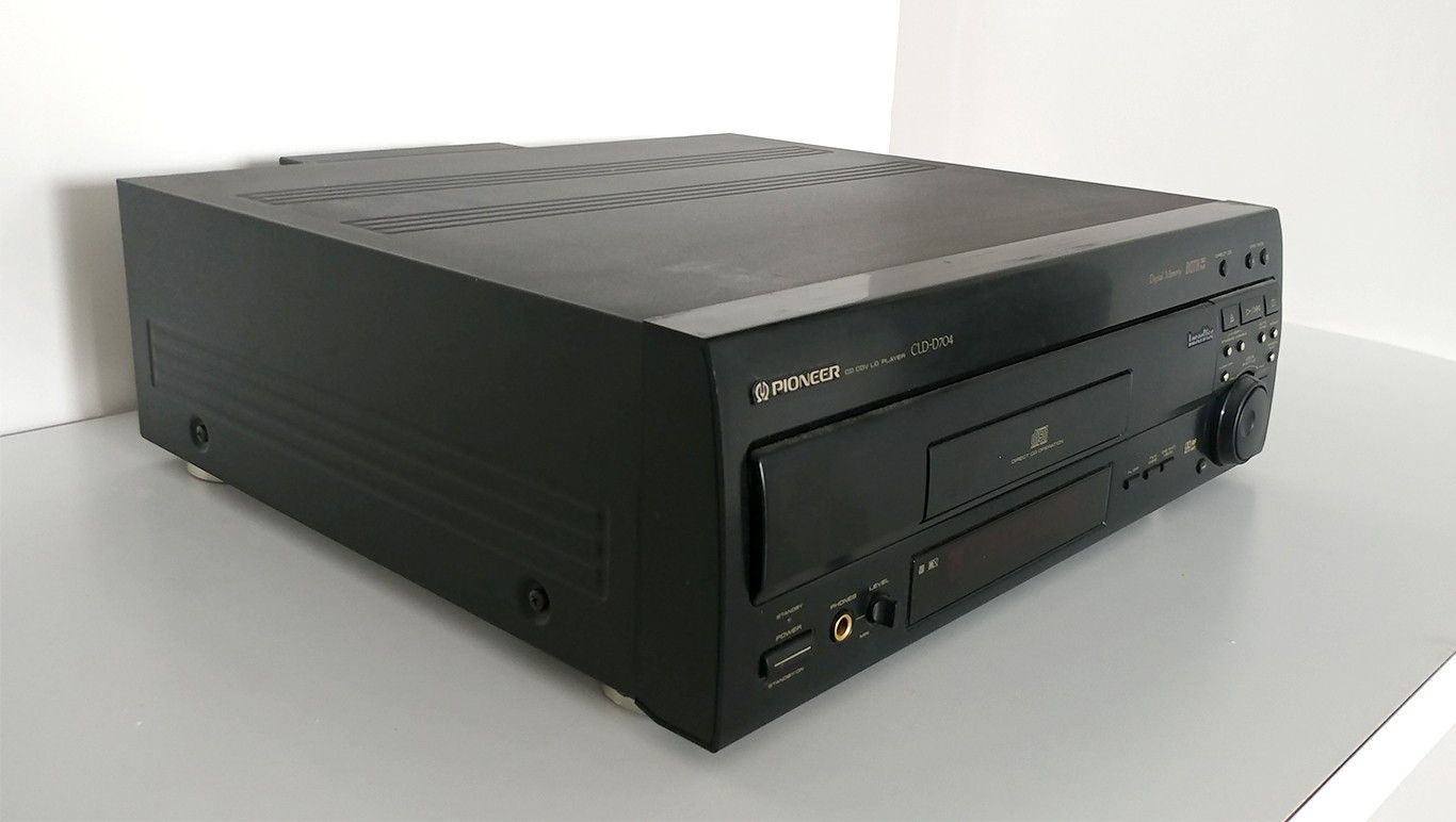 Pioneer CLD-D704 Laserdisc/CD Player