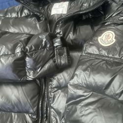 MONCLER Puffer Jacket 