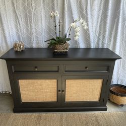 GORGEOUS black solid wood RUSTIC DRESSER Cabinet Credenza buffet TV stand