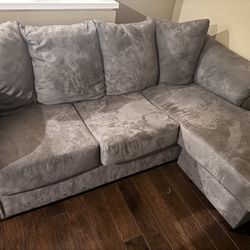 Small Sectional 