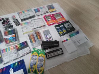 Bulk Brand New Pen/Marker Sets for Sale in Queens, NY - OfferUp