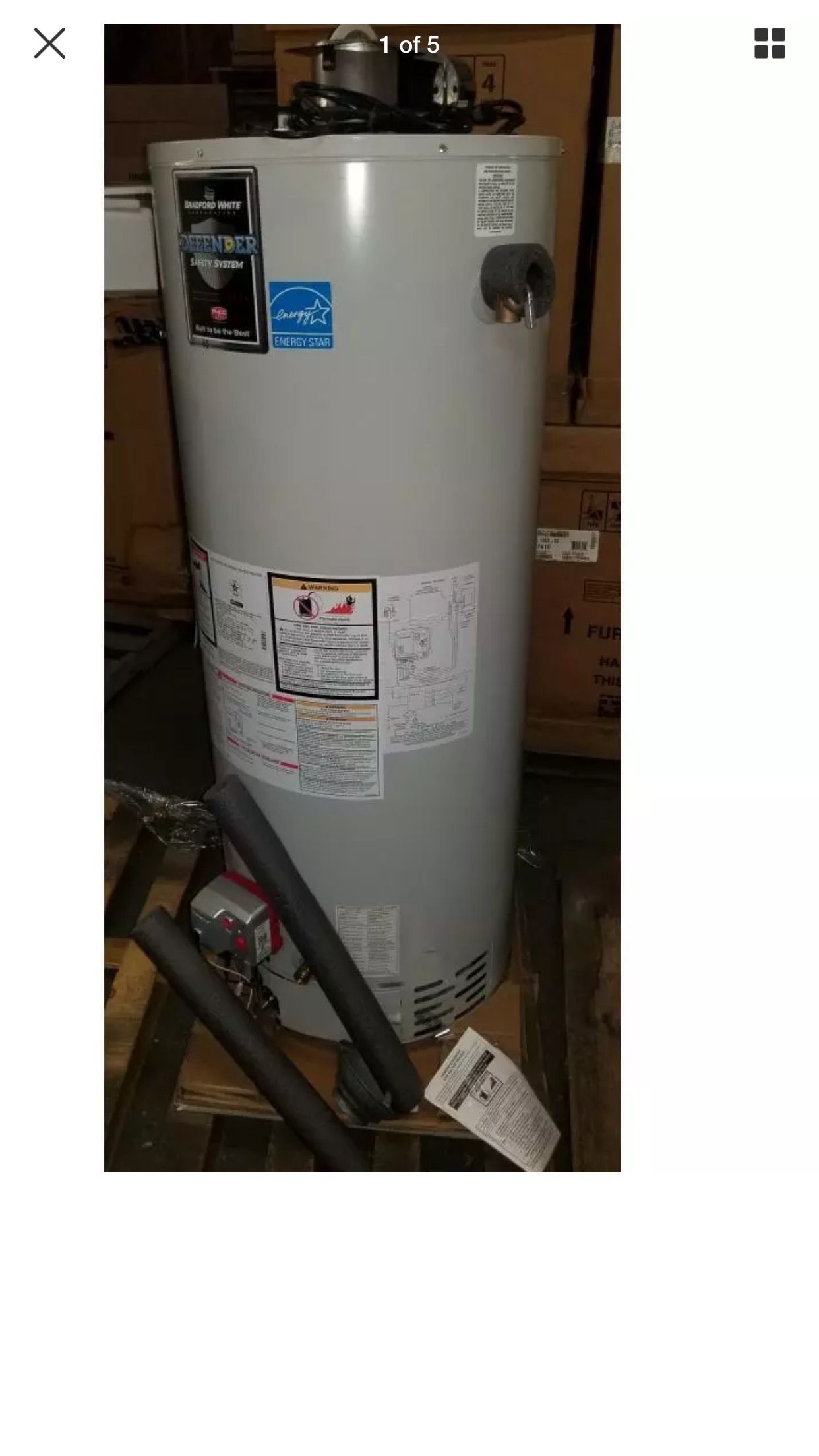 Bradford White -- 40 Gallon Natural gas - water heater - like New