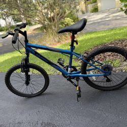 Huffy Hardtail Mountain Bike - 20” 6-speed  