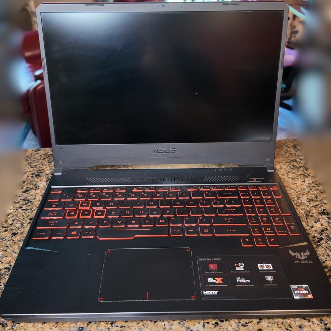 Gaming Laptop - ASUS TUF Gaming FX505DY - 16GB RAM, RX 560X