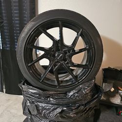 4 Black Venom Rims, including Tires.[18inch]