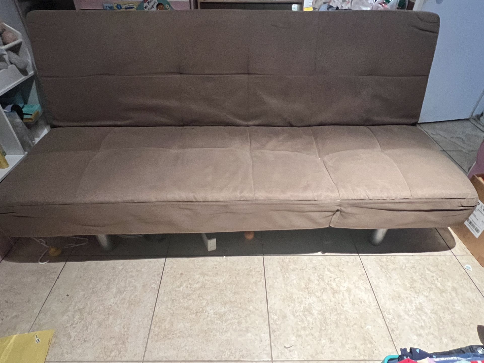 Tan Futon