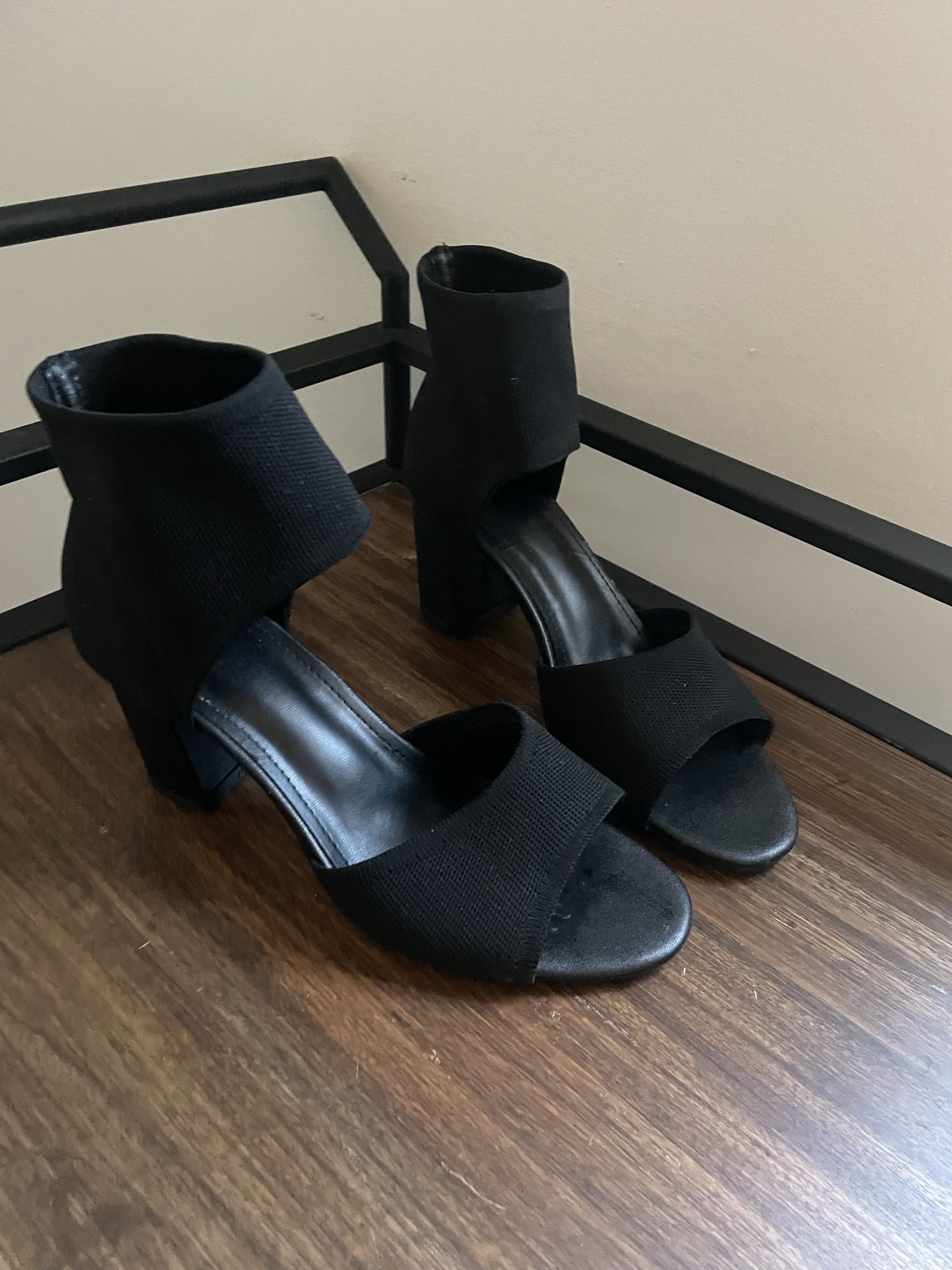 Black Heels $5 