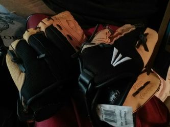 Kids adjustable gloves