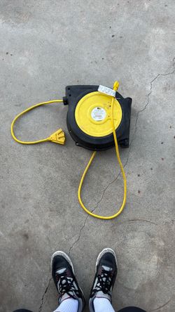 Retractable Cord Reel