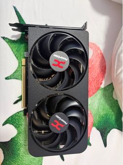 AMD Radeon RX 9060 XT 8GB