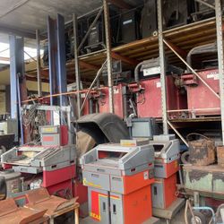 FREE PALLETS To Remove. FREE CONTAINERS 