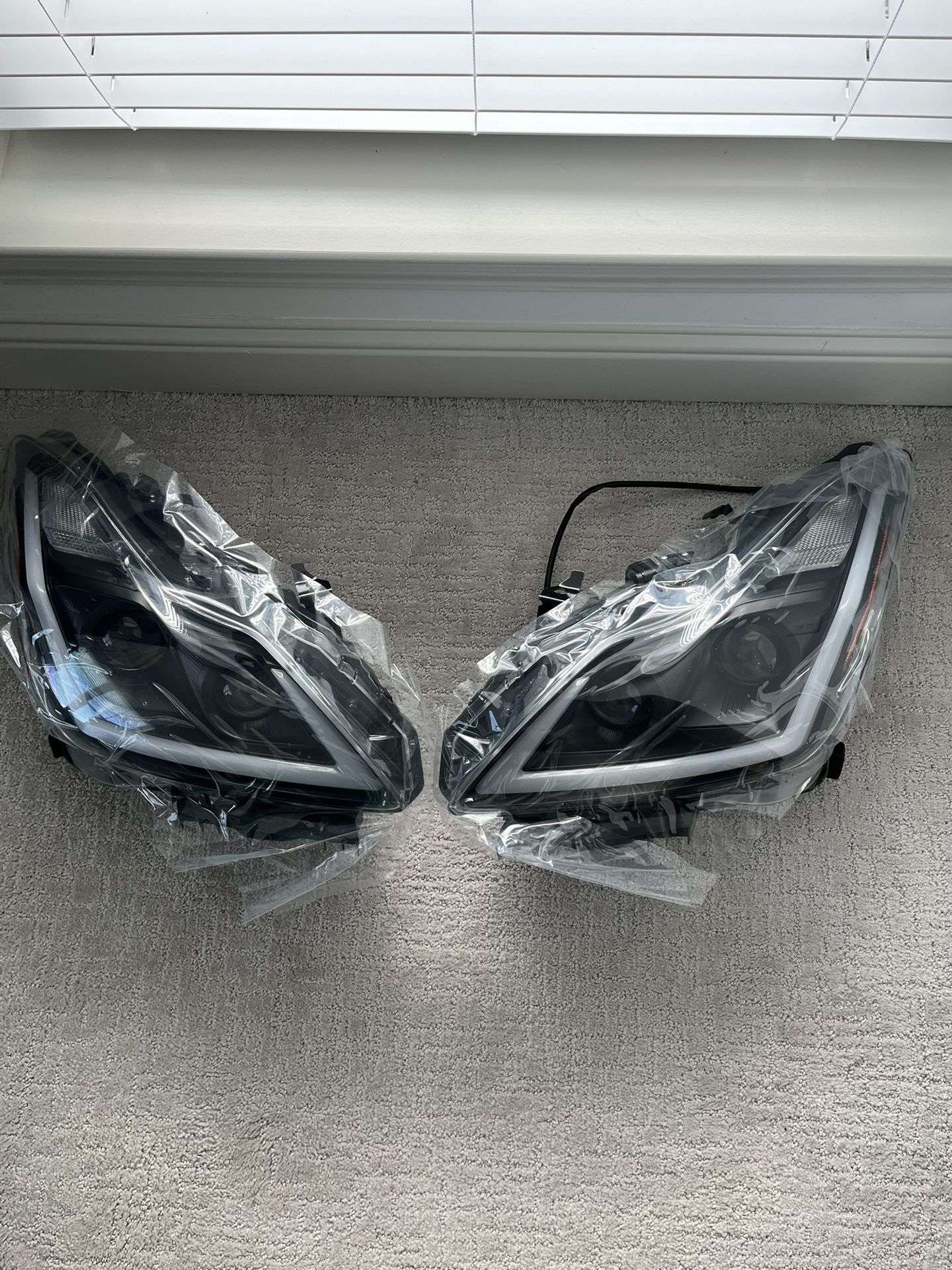 Spec-D Infiniti G37 Headlights