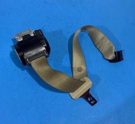 13-16 LINCOLN MKS RIGHT REAR PASSENGER SIDE SEAT BELT RETRACTOR OEM