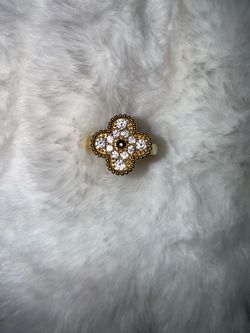 Gold-Tone Four-Petal Flower CZ Ring