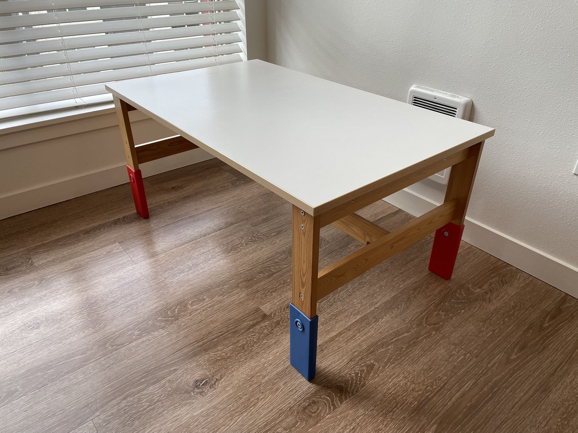 IKEA SANSAD Children’s Kids’ Table