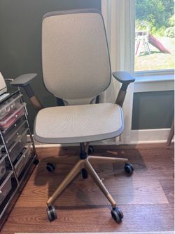 Steelcase Karmen Office Chair