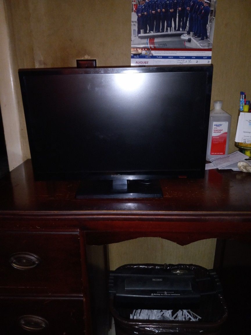 Insignia 19 In TV