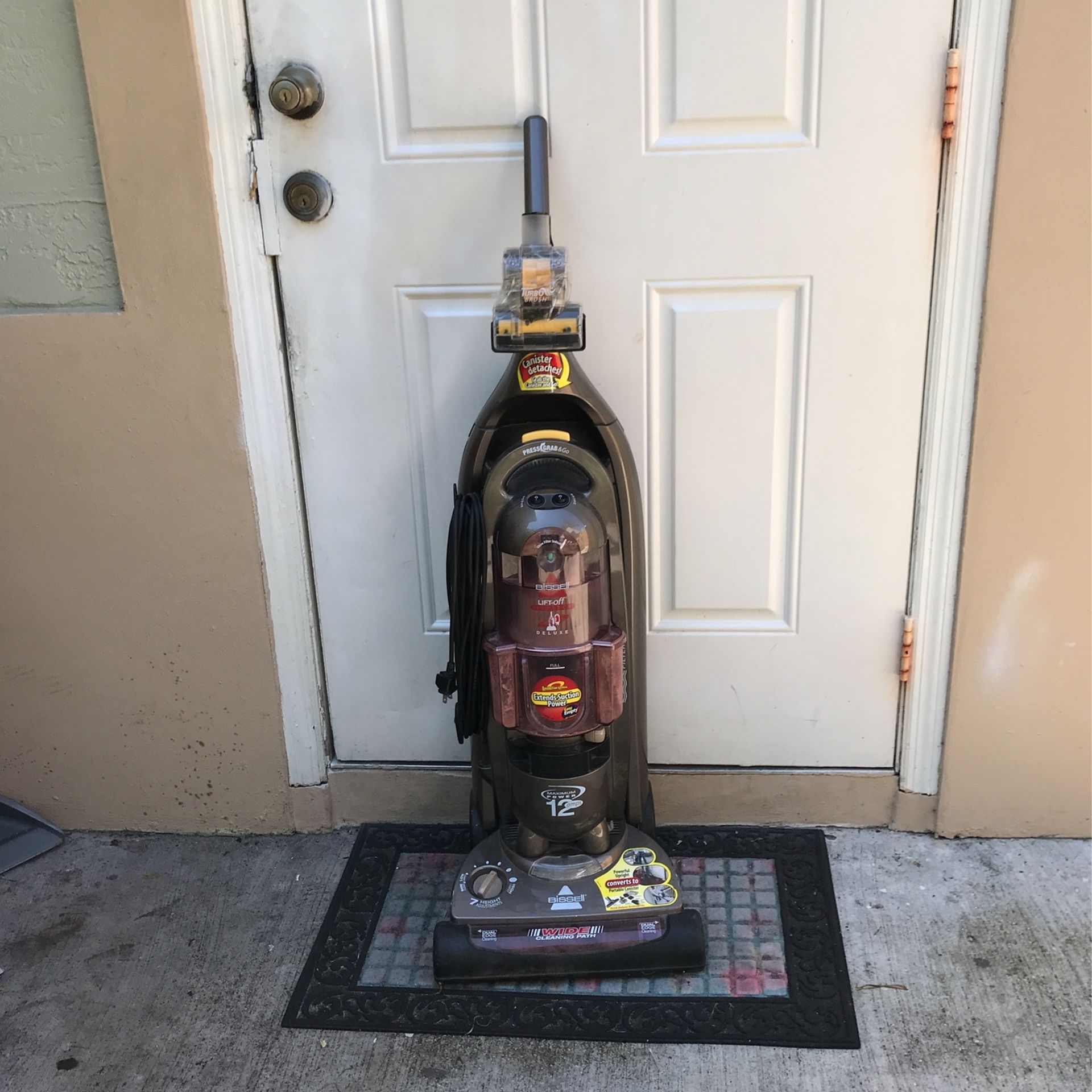 Bissell Carpet Cleaner